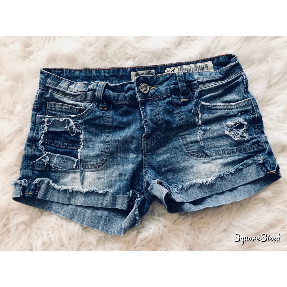 Super cool cutoffs!!